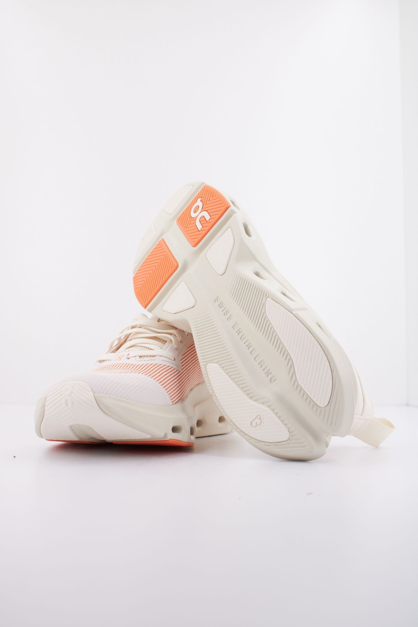 On Running Cloudpulse Next Women's Sneakers - Beige