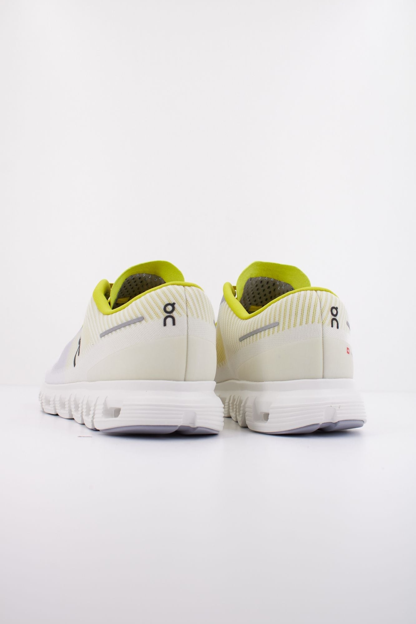 On Running Cloud 6 Push Men's Sneakers - Violet