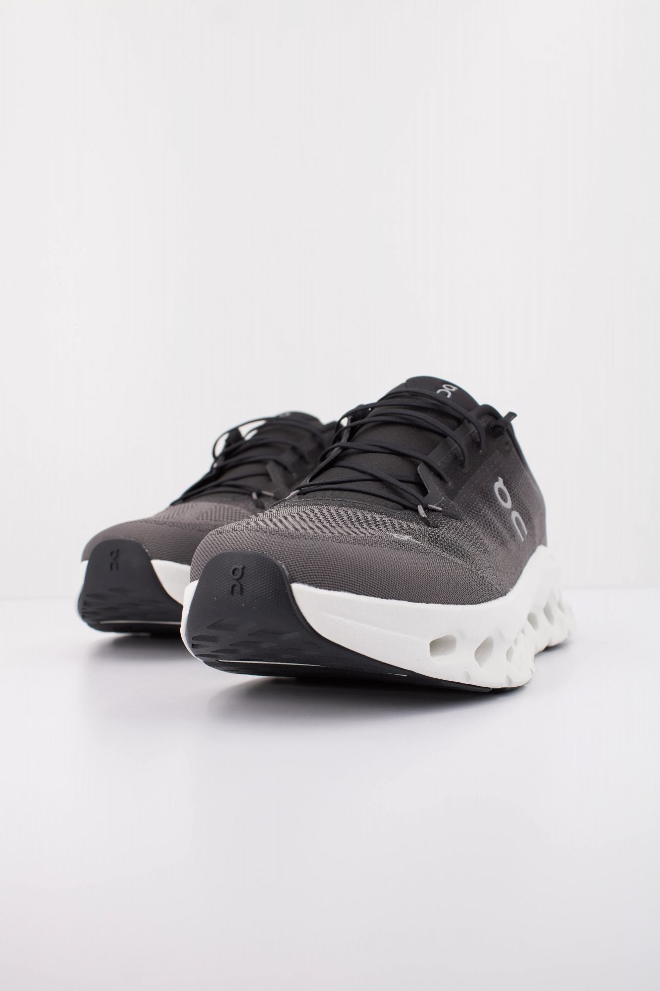 On Running Cloudtilt Men's Sneakers - Black