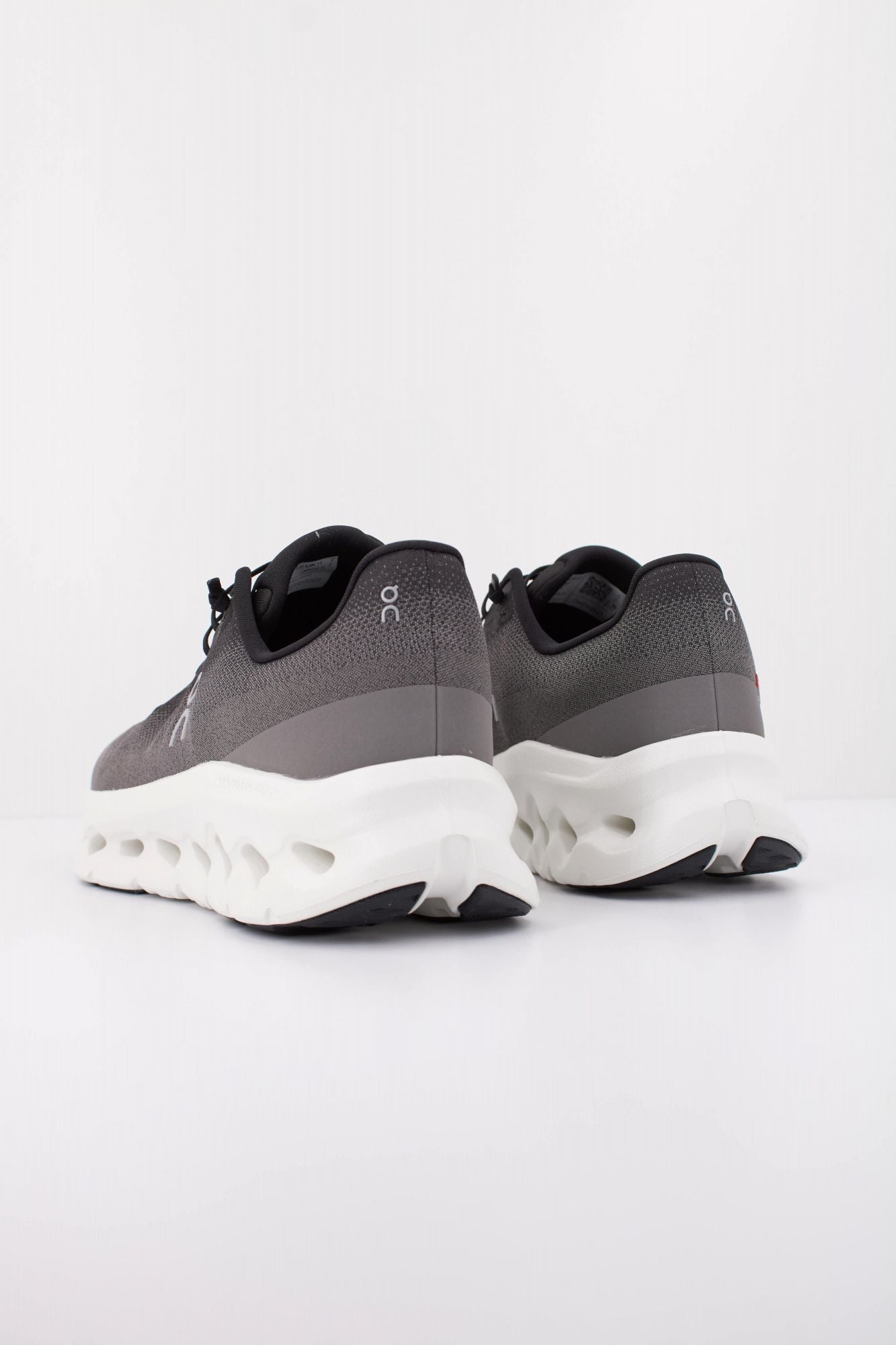 On Running Cloudtilt Men's Sneakers - Black