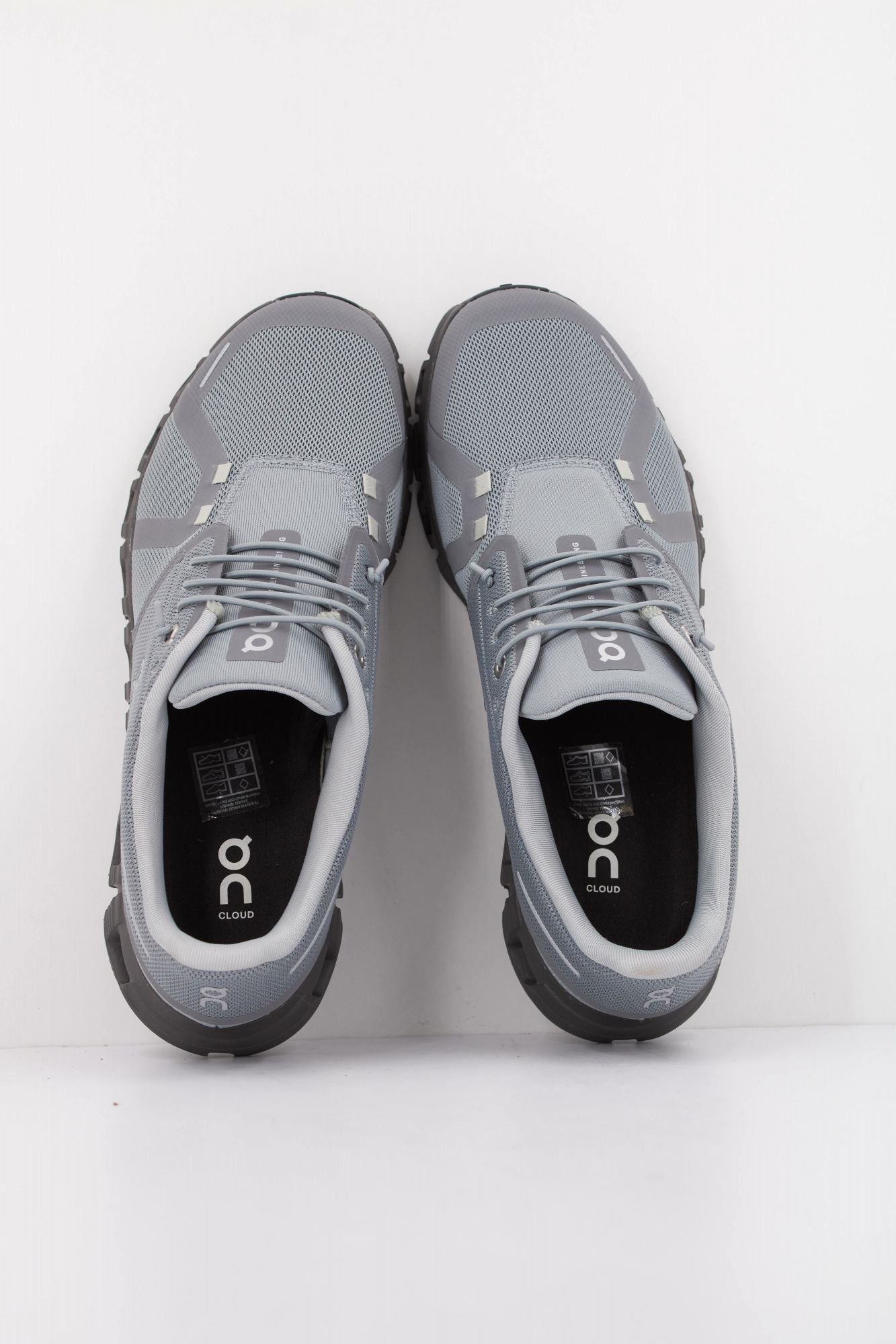 On Running Cloud 6 Men's Sneakers - Grey
