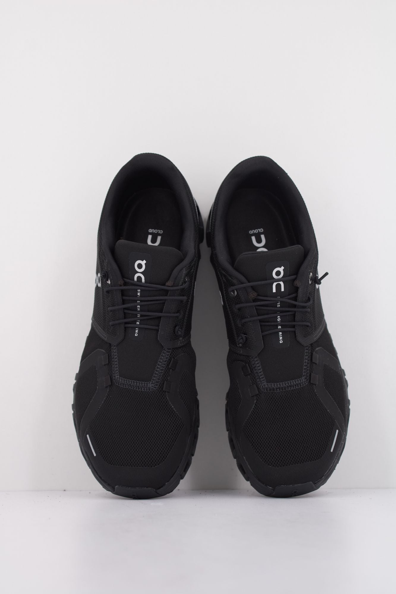 On Running Cloud 6 Men's Sneakers - Black