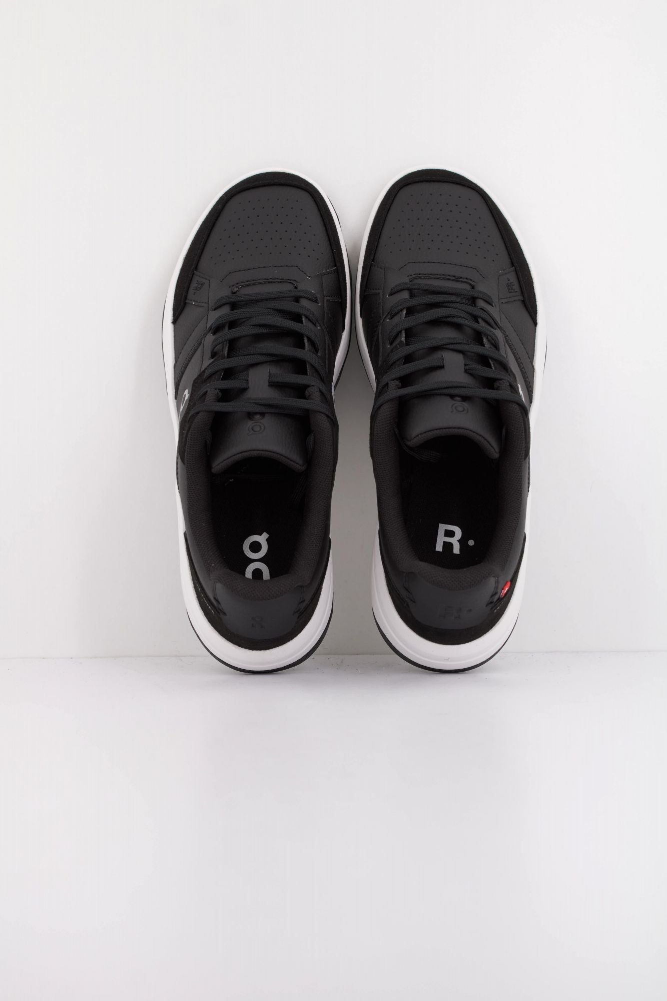 On Running The Roger Clubhouse Men's Sneakers - Black