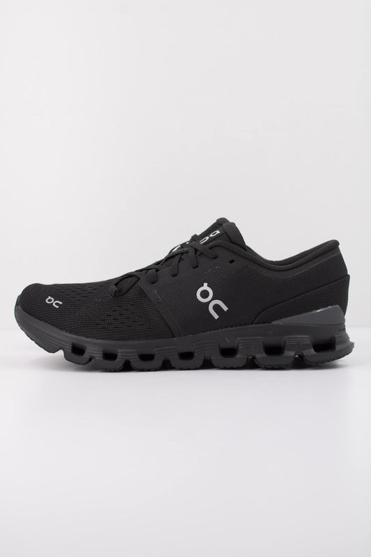 On Running Cloud X Men's Sneakers - Black