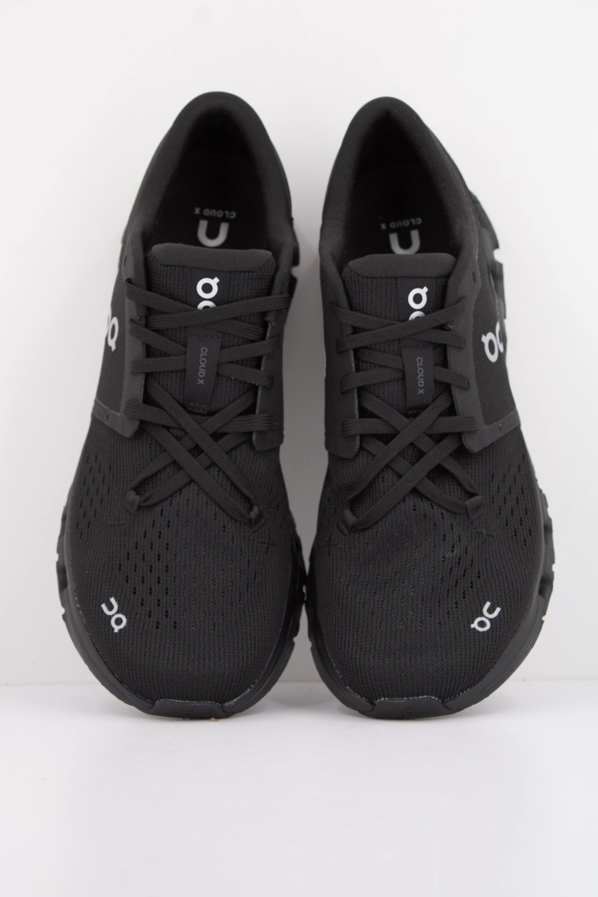 On Running Cloud X Men's Sneakers - Black