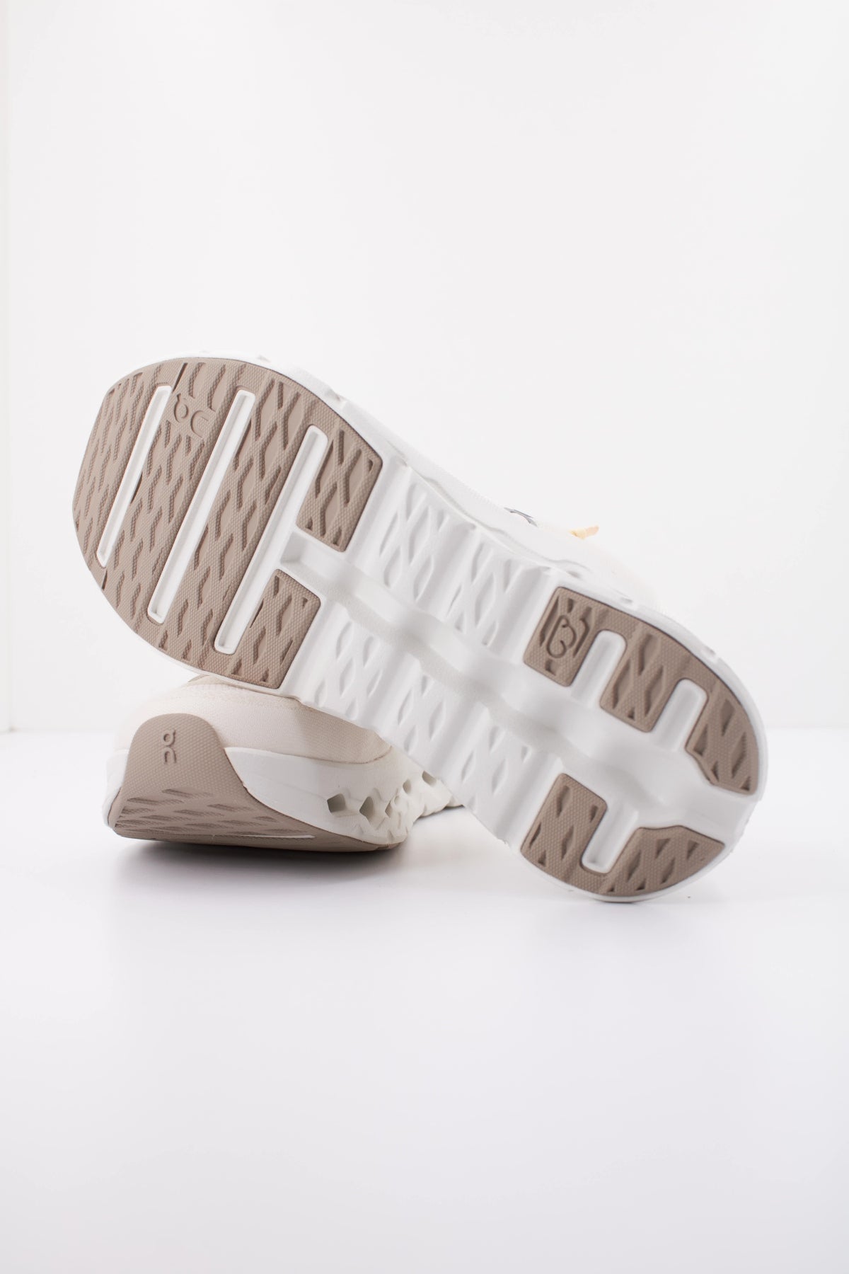 On Running Cloudtilt 1 Women's Sneakers - Yellow
